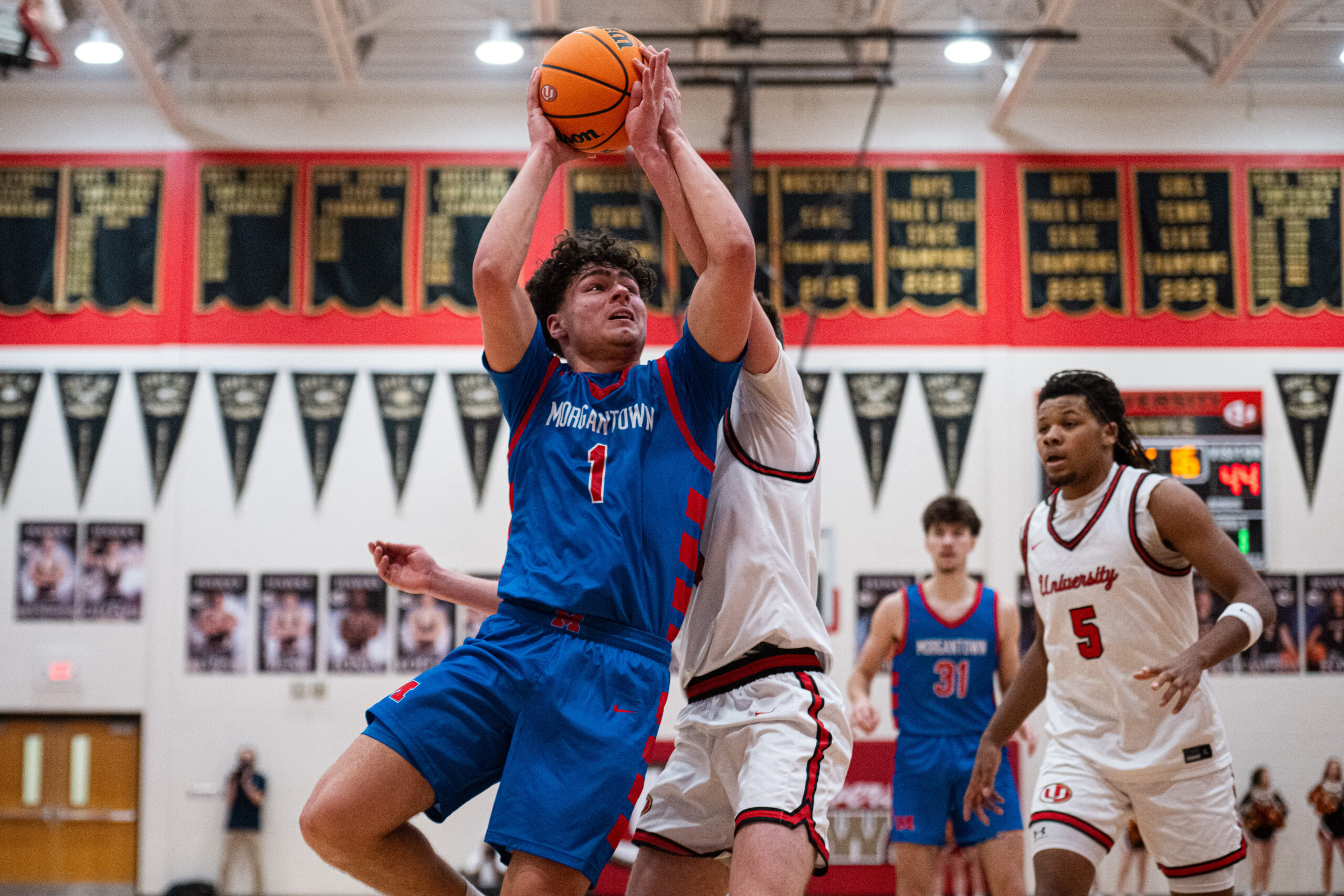 Frey, Ridgeway combine for 41 as Morgantown outlasts University in fourth quarter, 65-55